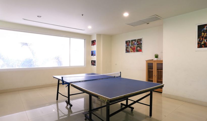 Ping pong room (1)