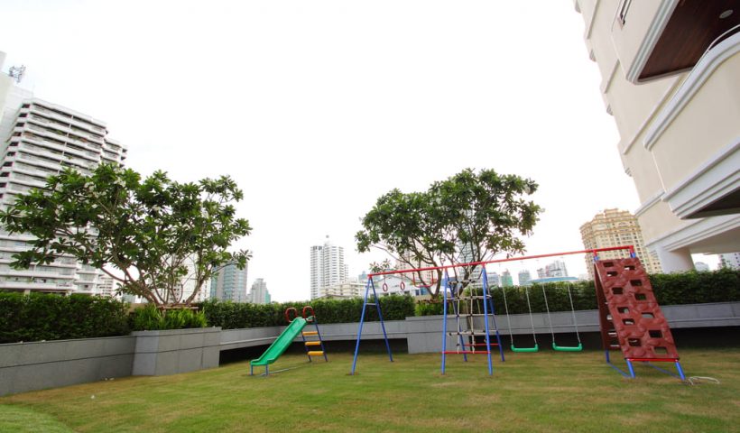 Playground (2)